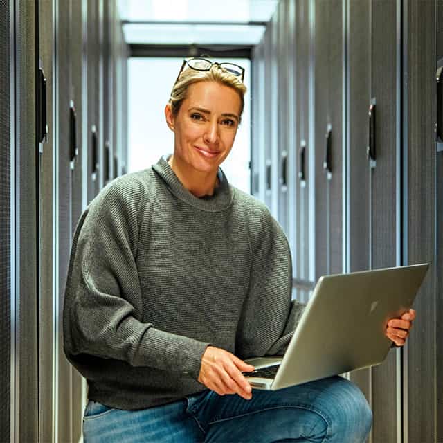 circular it hardware