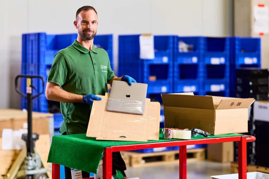 Delivering performance and sustainability with refurbished IT